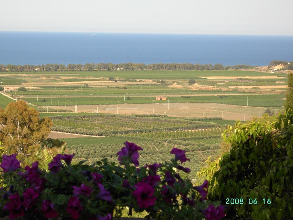 Casa Vacanze Donzellini Apartment Sciacca Bilik gambar